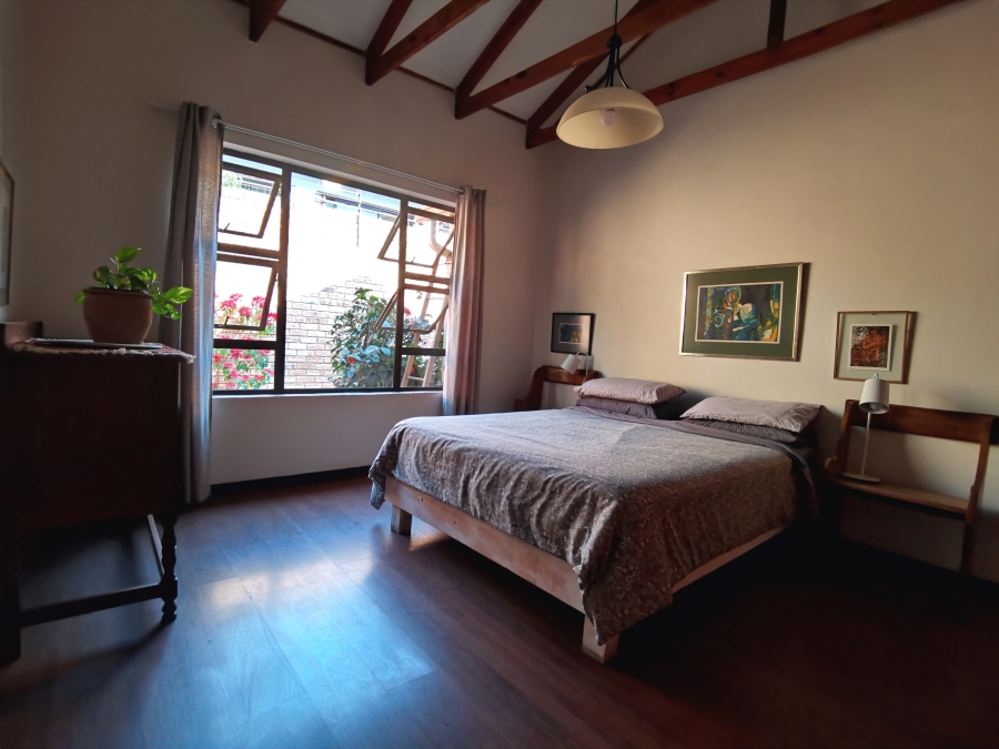6 Bedroom Property for Sale in Cashan North West